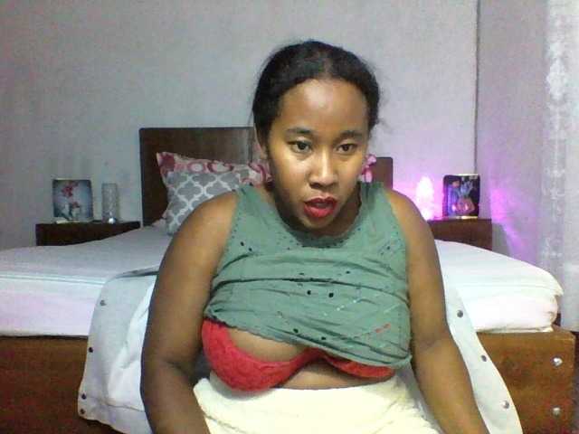 SexysTiphanie live webcam show