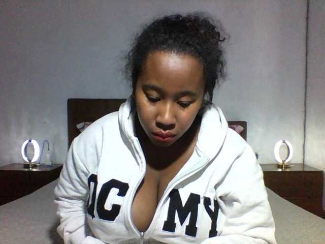 SexysTiphanie live cam on BongaCams