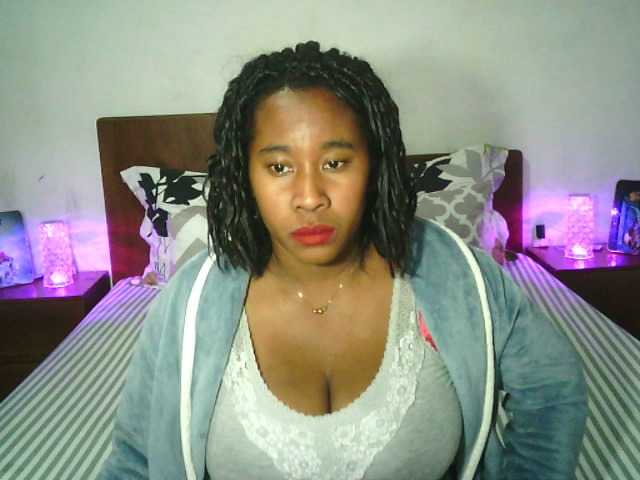 SexysTiphanie live cam on BongaCams