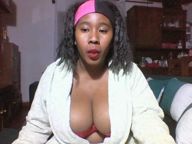 SexysTiphanie live cam on BongaCams