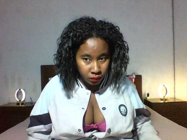 SexysTiphanie live cam on BongaCams