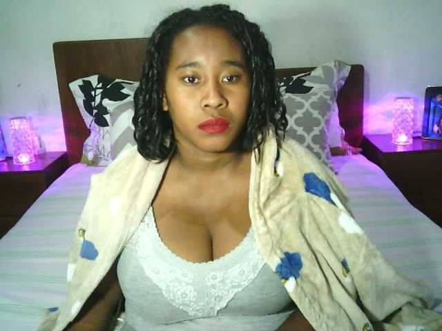 SexysTiphanie live cam on BongaCams
