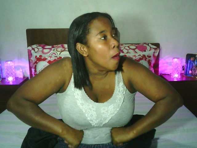 SexysTiphanie's BongaCams show and profile