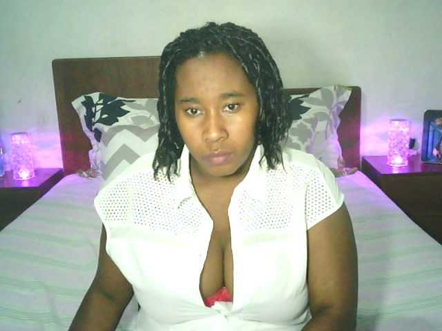 SexysTiphanie live cam on BongaCams
