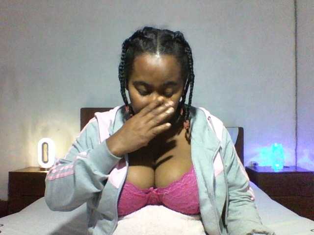 SexysTiphanie live cam on BongaCams