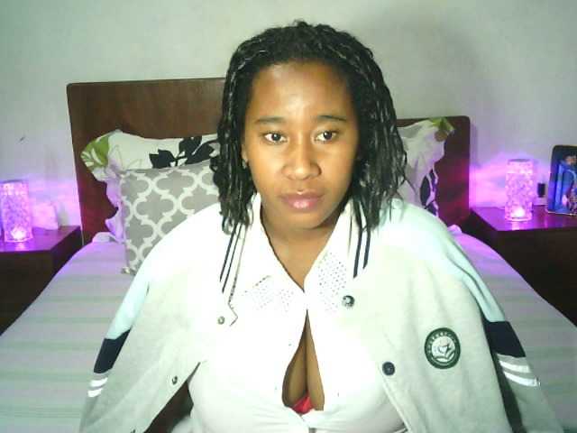 SexysTiphanie live cam on BongaCams