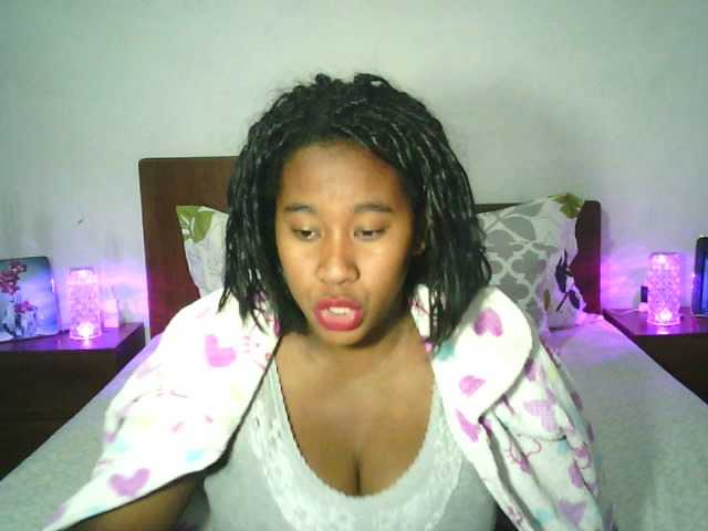 SexysTiphanie live cam on UnifiedCams
