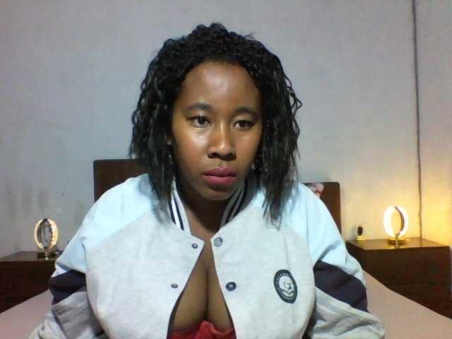 SexysTiphanie live cam on BongaCams