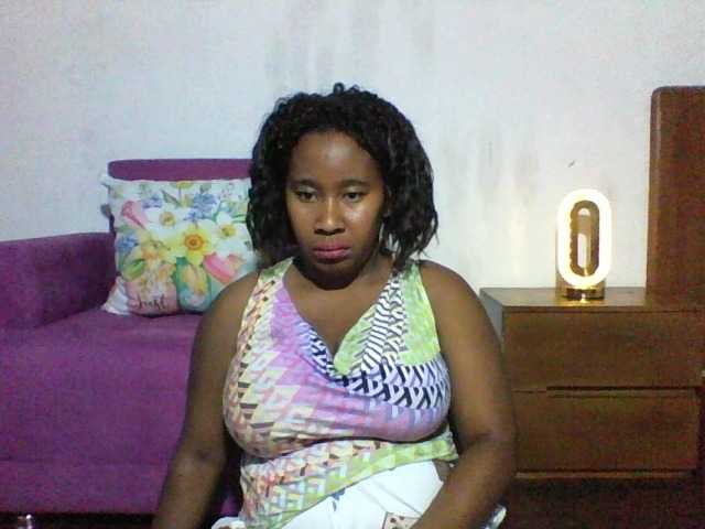 SexysTiphanie webcam bongacams model stream image