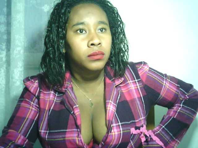 SexysTiphanie live cam on BongaCams