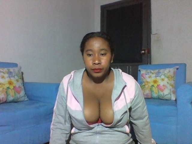 SexysTiphanie live cam on BongaCams