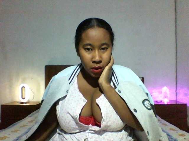 SexysTiphanie live cam on BongaCams