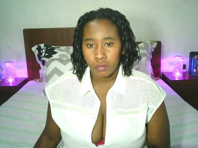 SexysTiphanie live cam on BongaCams