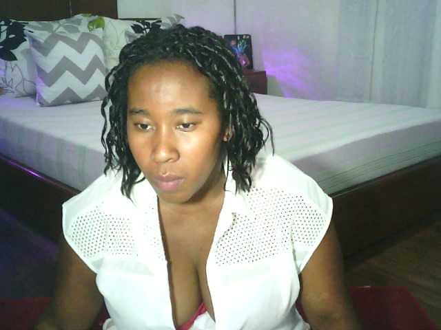 SexysTiphanie live cam on BongaCams