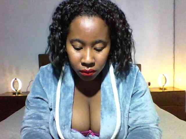 Modèle: SexysTiphanie