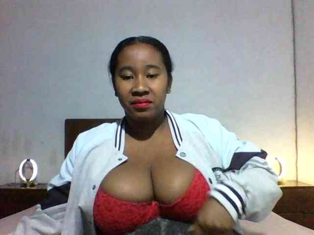 Modèle: SexysTiphanie