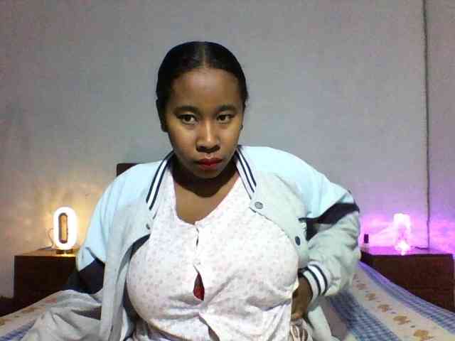 Modèle: SexysTiphanie