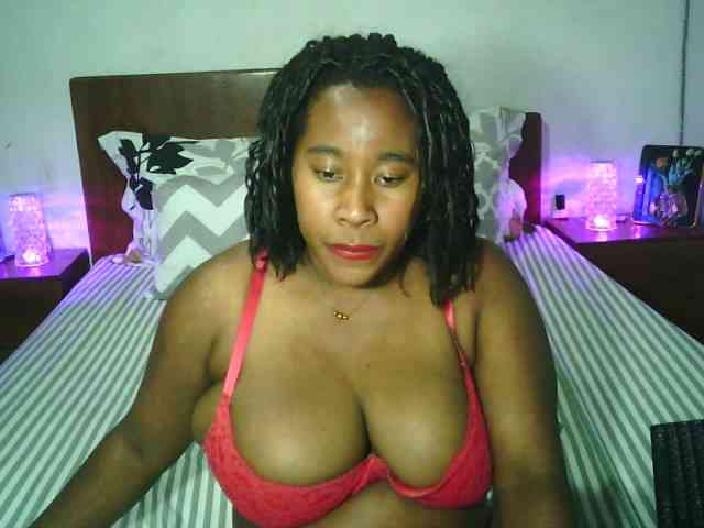 Modèle: SexysTiphanie