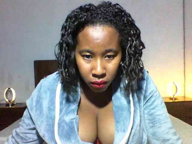 Modèle: SexysTiphanie