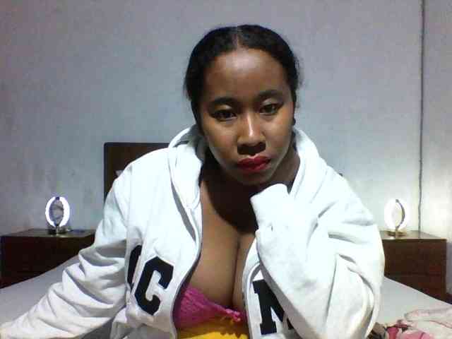 Modèle: SexysTiphanie