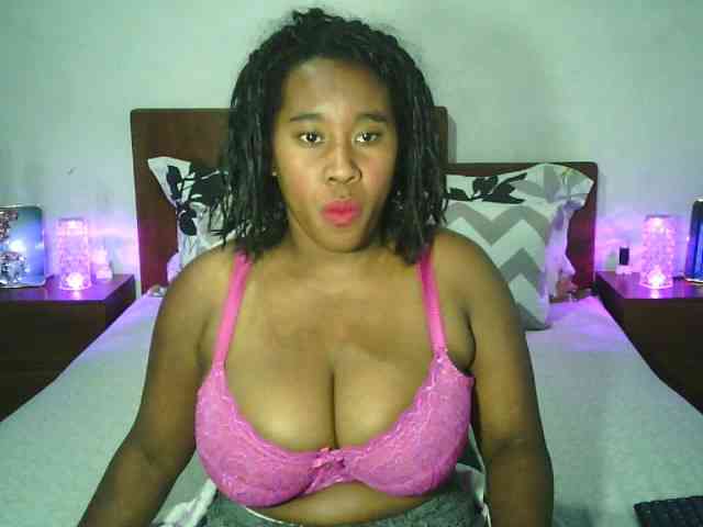 Modèle: SexysTiphanie