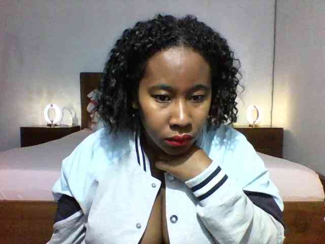 Modèle: SexysTiphanie