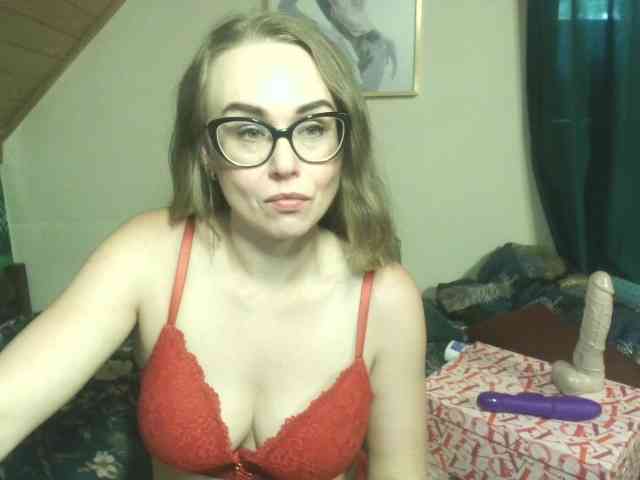 MilfBerthena webcam