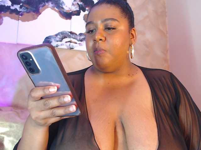 BiancaFollerach live cam on BongaCams