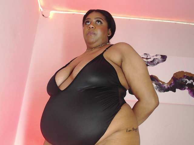 BiancaFollerach's BongaCams show and profile