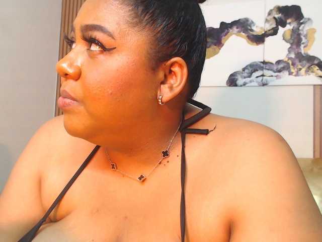 BiancaFollerach live cam on BongaCams