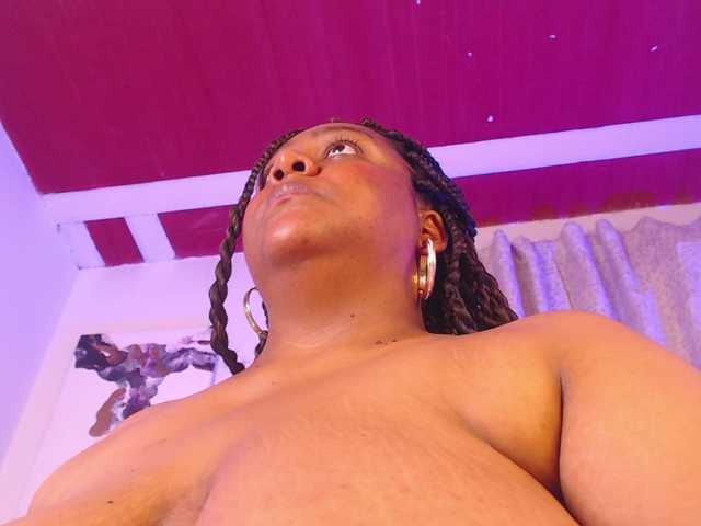 BiancaFollerach live cam on BongaCams