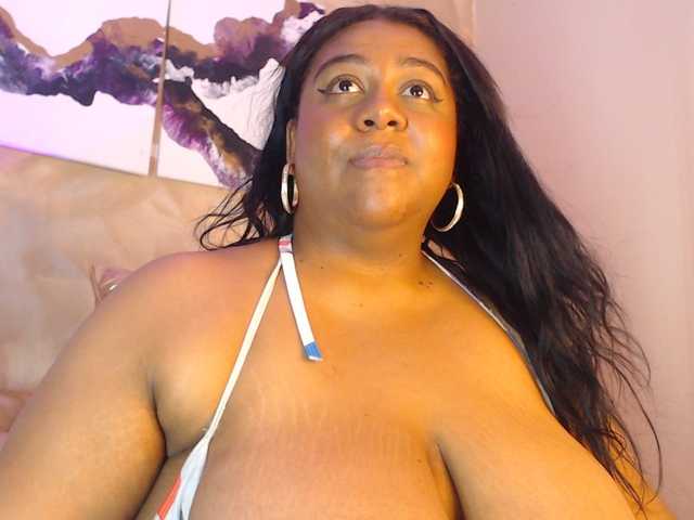 BiancaFollerach live cam on BongaCams