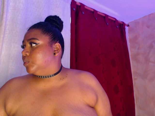 BiancaFollerach live cam on BongaCams