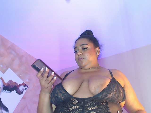 BiancaFollerach live cam on BongaCams