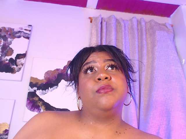 BiancaFollerach live cam on BongaCams