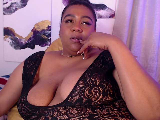 BiancaFollerach live cam on BongaCams
