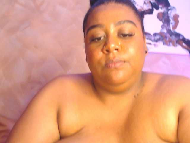 BiancaFollerach live cam on UnifiedCams