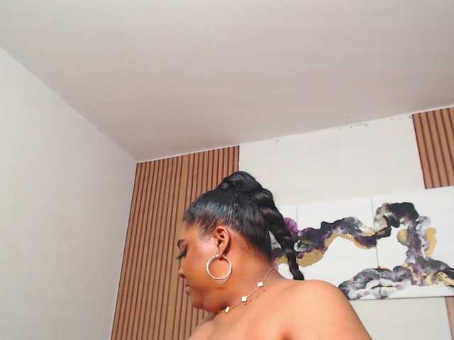 BiancaFollerach live cam on BongaCams