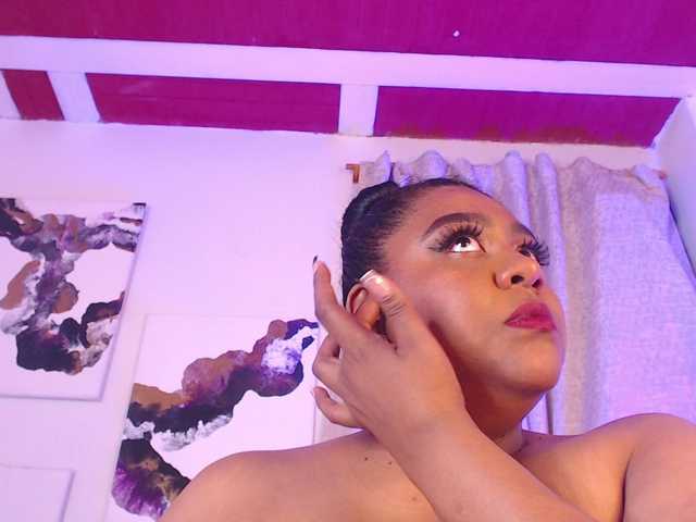 BiancaFollerach live cam on BongaCams
