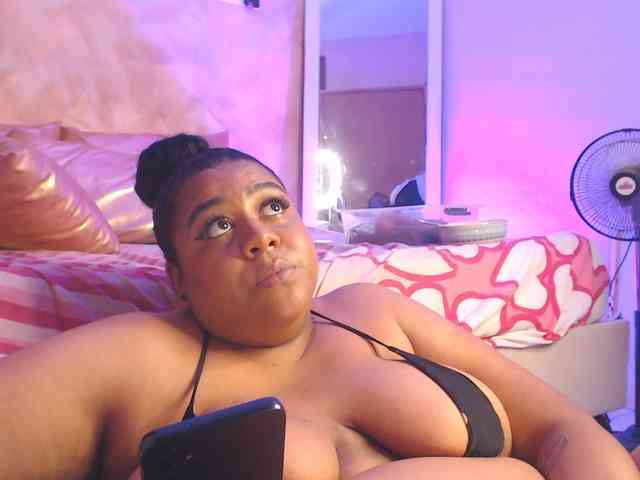 BiancaFollerach webcam