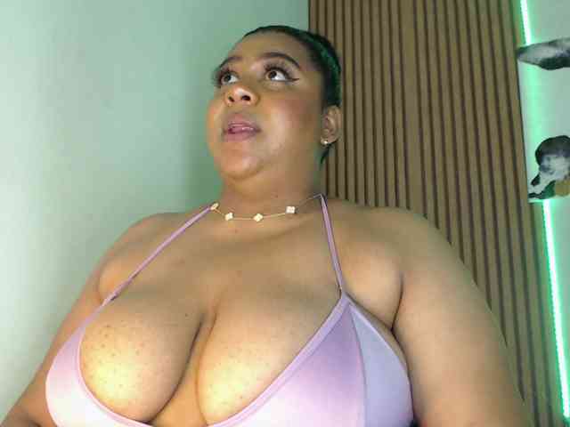 BiancaFollerach webcam