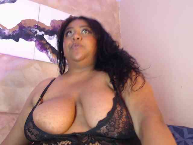 BiancaFollerach Live Webcam on BongaCams