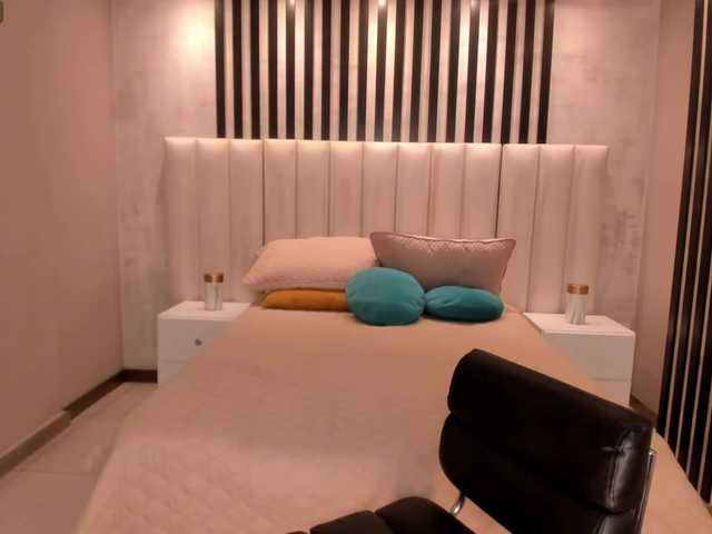 SunnyRiversX's BongaCams show and profile