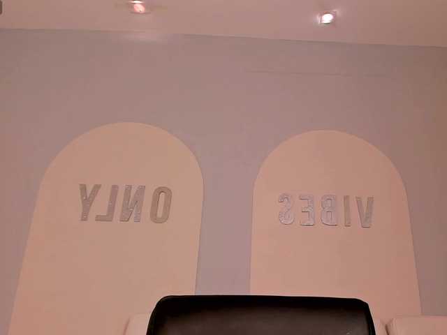 SunnyRiversX live cam on BongaCams