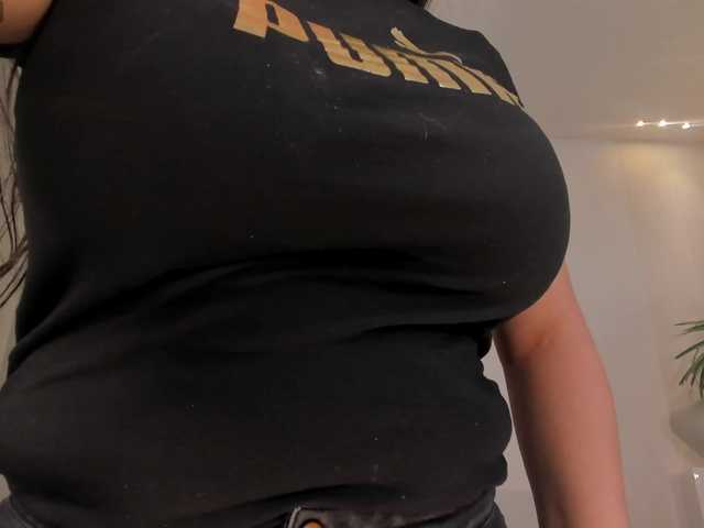 SunnyRiversX live webcam show