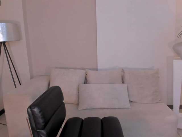 SunnyRiversX live webcam show