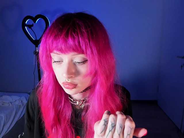 Live трансляция mnepohuyy - Runet.cam