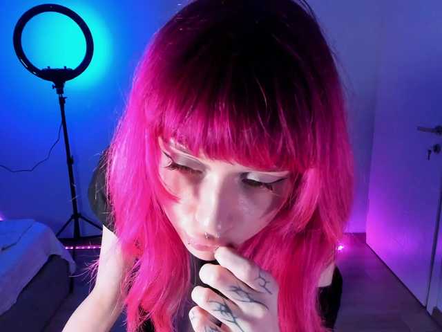 Live трансляция mnepohuyy - slutnetki.online