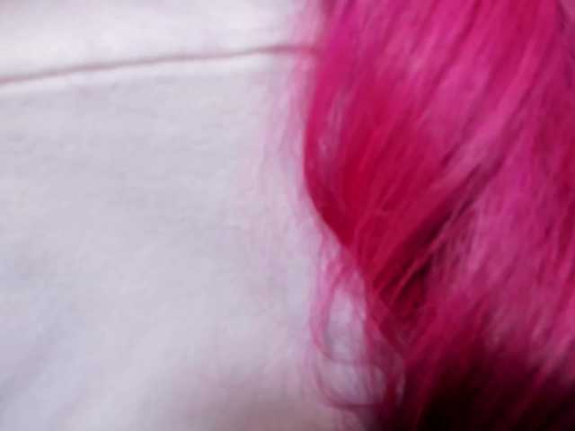 mnepohuyy live cam on BongaCams