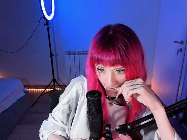 mnepohuyy live cam